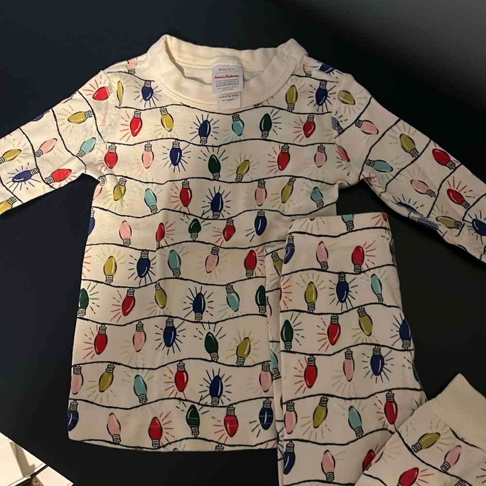 Hanna Andersson 3T christmas pajamas worn only a few times